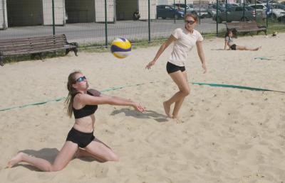 Главные награды турнира по пляжному волейболу среди девушек уехали в Сапожок и Касимов